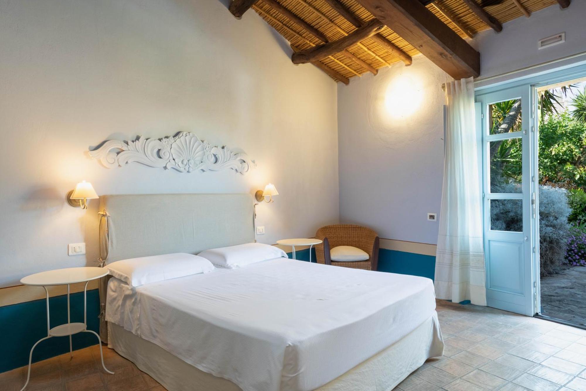 Aquae Sinis Albergo Diffuso Cabras Bagian luar foto